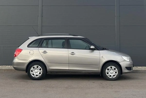 Универсал Skoda Fabia 2011 года, 500000 рублей, Солонцы