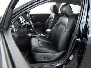 Седан Kia K5 2019 года, 2098999 рублей, Москва