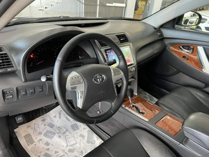 Седан Toyota Camry 2011 года, 1287000 рублей, Солонцы
