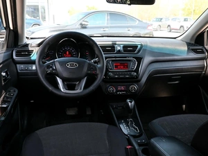 Седан Kia Rio 2012 года, 805000 рублей, Волгоград