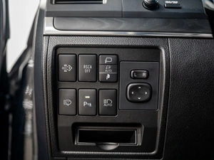 Внедорожник Toyota Land Cruiser 2019 года, 7350000 рублей, Красноярск