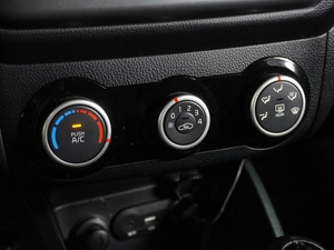 Седан Kia Rio 2015 года, 1124000 рублей, Воронеж