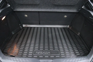 Внедорожник Toyota C-HR 2017 года, 1958000 рублей, Солонцы