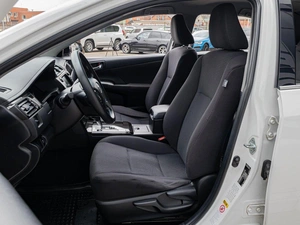 Седан Toyota Camry 2014 года, 1640000 рублей, Краснодар