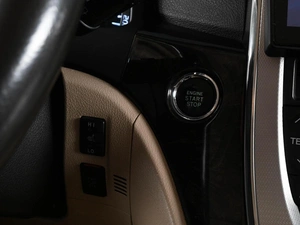 Минивэн Toyota Alphard 2012 года, 2799000 рублей, Ростов-на-Дону