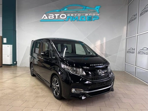 Минивэн Honda Stepwgn Spada 2015 года, 1949000 рублей, Красноярск