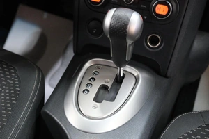 Внедорожник Nissan Qashqai 2009 года, 849000 рублей, Омск