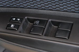 Хетчбэк Nissan Note 2014 года, 849000 рублей, Омск