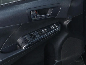 Седан Toyota Camry 2013 года, 1699000 рублей, Сургут