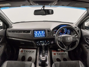 Внедорожник Honda Vezel 2016 года, 1800000 рублей, Красноярск