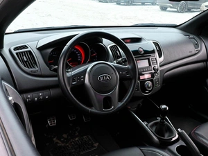 Купе Kia Cerato 2011 года, 870000 рублей, Волгоград