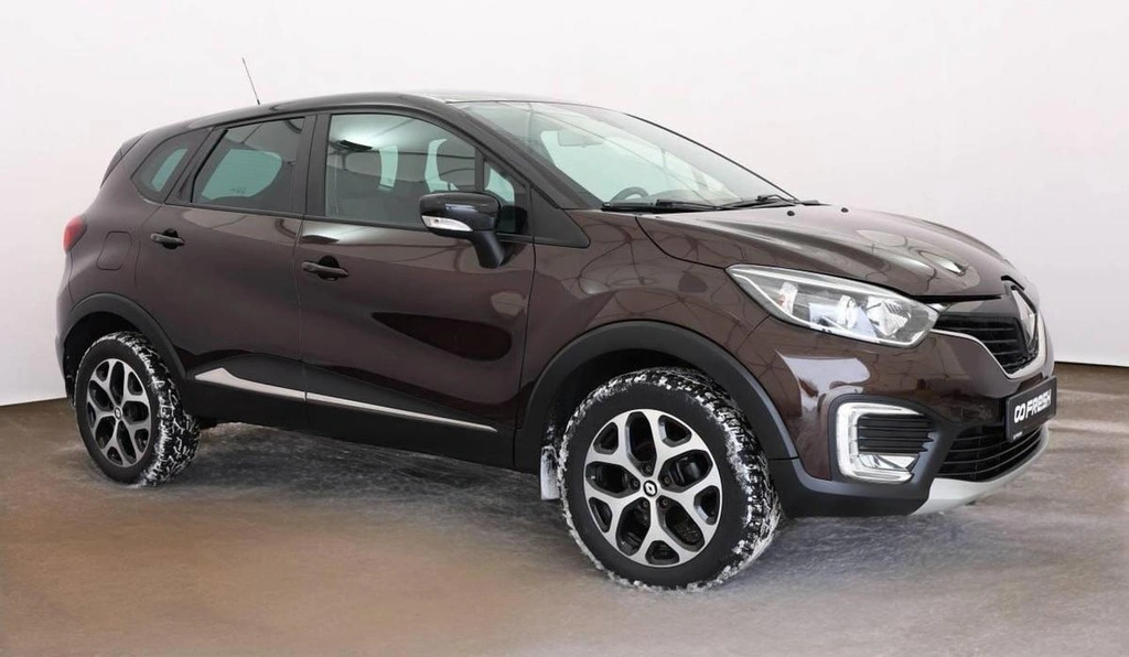 Внедорожник Renault Kaptur 2020 года, 1750000 рублей, Орёл