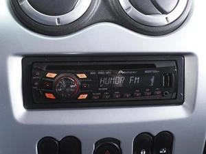 Седан Renault Logan 2013 года, 460000 рублей, Ростов-на-Дону