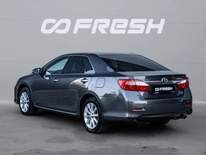 Седан Toyota Camry 2013 года, 1504000 рублей, Краснодар