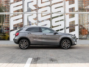 Внедорожник Mercedes-benz GLA-класс 2019 года, 2660000 рублей, Ставрополь