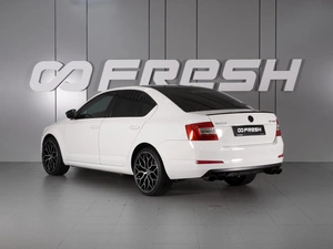 Лифтбек Skoda Octavia 2015 года, 1599000 рублей, Красный Пахарь