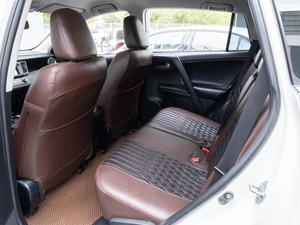 Внедорожник Toyota RAV4 2015 года, 1799000 рублей, Волгоград
