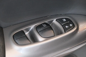 Внедорожник Nissan Juke 2011 года, 819000 рублей, Омск