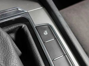 Седан Volkswagen Passat 2018 года, 1699000 рублей, Воронеж