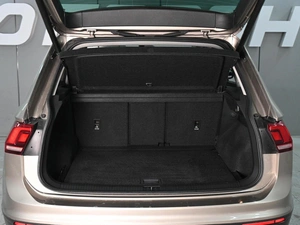 Внедорожник Volkswagen Tiguan 2018 года, 2500000 рублей, Аксай