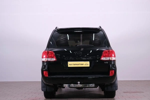 Внедорожник Toyota Land Cruiser 2010 года, 3199000 рублей, Омск