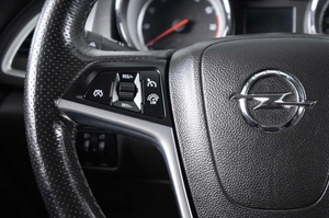 Хетчбэк Opel Astra GTC 2013 года, 1029000 рублей, Пермь