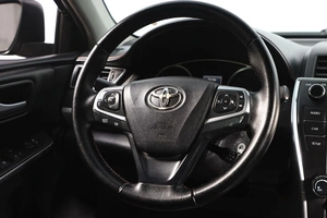 Седан Toyota Camry 2016 года, 1639000 рублей, Новосибирск