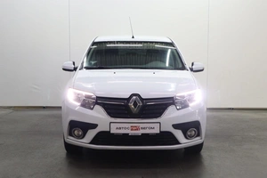 Седан Renault Logan 2018 года, 875000 рублей, Брянск