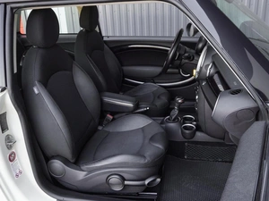 Хетчбэк MINI Cooper S 2010 года, 1210000 рублей, Краснодар