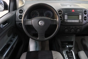 Хетчбэк Volkswagen Golf Plus 2007 года, 699000 рублей, Омск