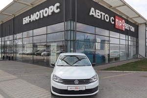 Седан Volkswagen Polo 2019 года, 1365000 рублей, Мирное