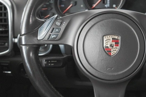 Внедорожник Porsche Cayenne 2014 года, 3349000 рублей, Кемерово