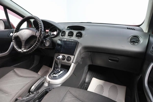 Хетчбэк Peugeot 308 2011 года, 639000 рублей, Новосибирск