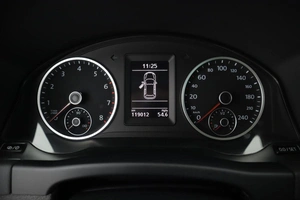 Внедорожник Volkswagen Tiguan 2016 года, 1570000 рублей, Обнинск