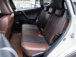 Внедорожник Toyota RAV4 2015 года, 1799000 рублей, Волгоград
