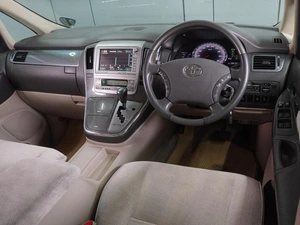 Минивэн Toyota Alphard 2008 года, 1599000 рублей, Воронеж