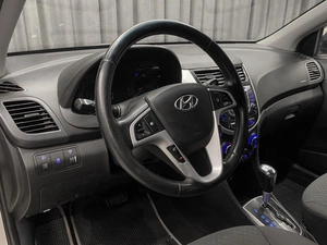 Хетчбэк Hyundai Solaris 2012 года, 850000 рублей, Красноярск