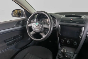 Лифтбек Skoda Octavia 2010 года, 559000 рублей, Пермь