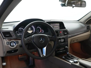 Купе Mercedes-benz E-класс 2011 года, 999777 рублей, Москва