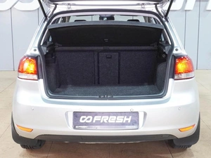 Хетчбэк Volkswagen Golf 2010 года, 979000 рублей, Воронеж
