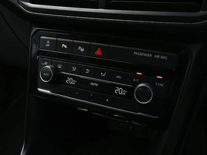 Внедорожник Volkswagen T-Cross 2020 года, 1519000 рублей, Волгоград