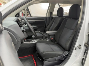 Внедорожник Mitsubishi Outlander 2018 года, 1650000 рублей, Ростов-на-Дону