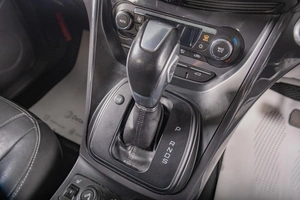 Внедорожник Ford Kuga 2013 года, 1349000 рублей, Томск