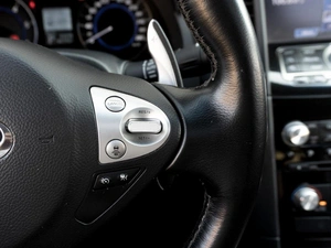 Внедорожник Infiniti QX70 2013 года, 2439000 рублей, Саратов