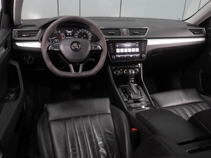Лифтбек Skoda Superb 2017 года, 2249000 рублей, Воронеж