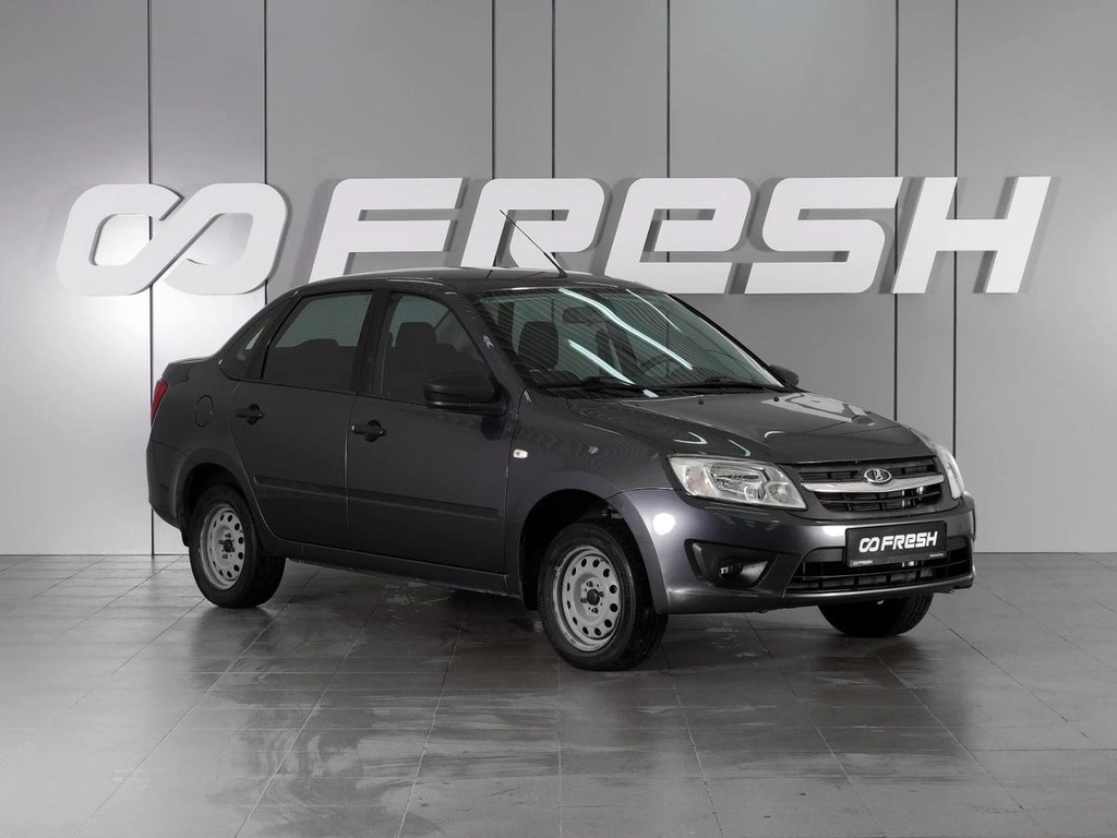 Седан ВАЗ (LADA) Granta 2017 года, 750000 рублей, Красный Пахарь
