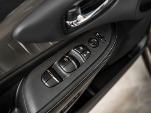 Внедорожник Nissan Murano 2017 года, 2499000 рублей, Красноярск