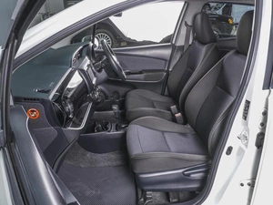 Хетчбэк Toyota Vitz 2018 года, 1420000 рублей, Ростов-на-Дону