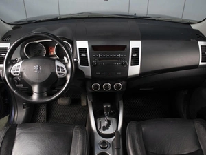 Внедорожник Peugeot 4007 2008 года, 890000 рублей, Омск
