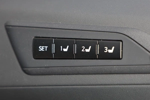 Минивэн Toyota Alphard 2021 года, 6589000 рублей, Новосибирск